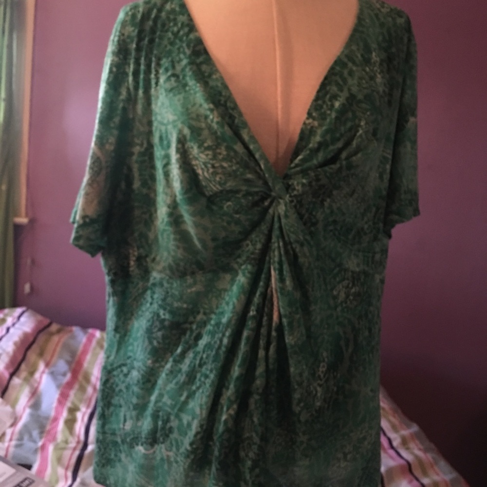 Beautiful INC 3x top!